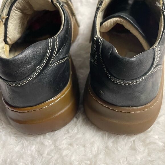 Steve Madden Shooter leather Navy Blue & beige brown rubber soles men’s SZ8.5 main image 4